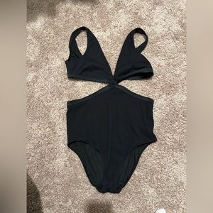 AERIE OPEN BACK CUT OUT ONE PIECE